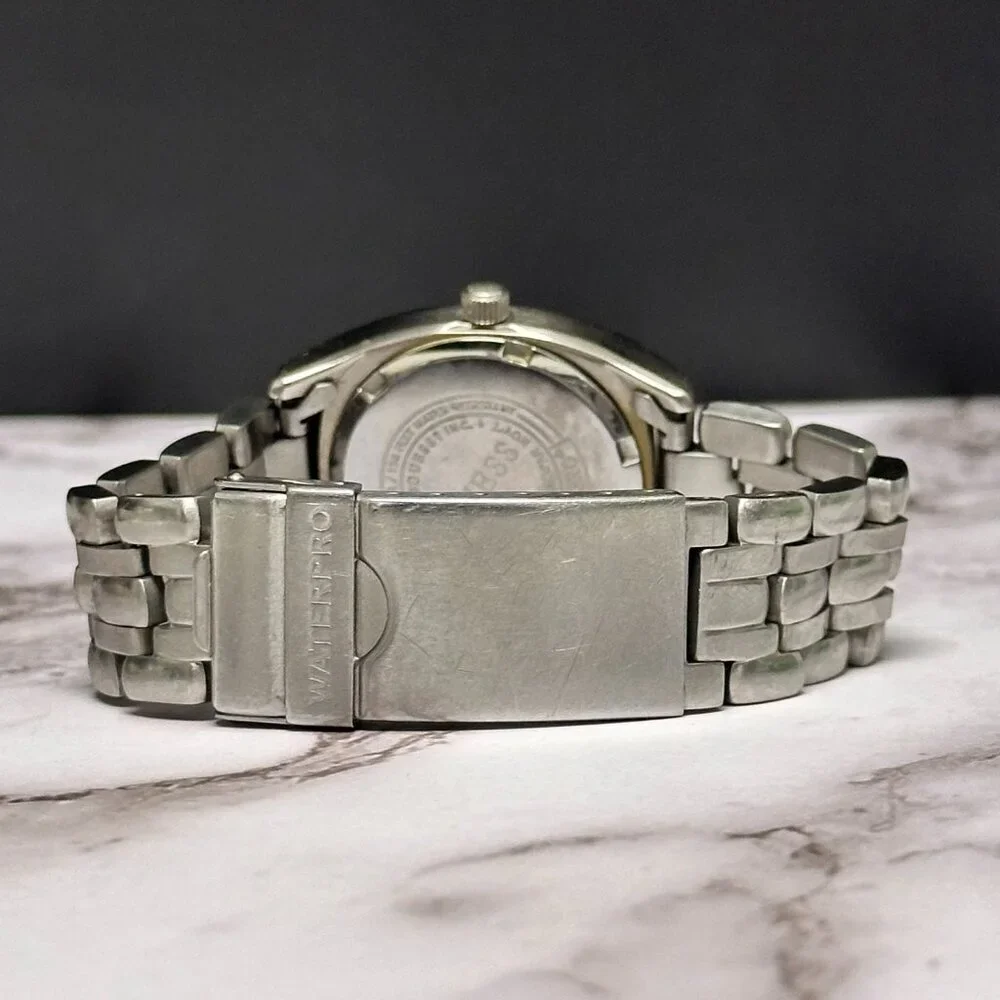 Vintage Guess Waterpro Watch Women Silver Tone Date Window New Battery 6.5 Inch